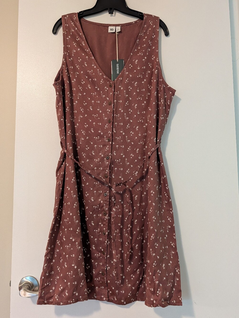 NWT Tentree dress